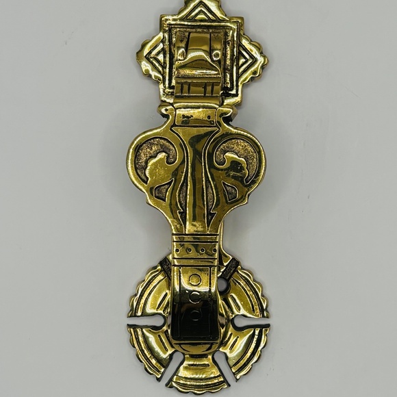 Heavy Brass Victorian Doorknocker - Frederick & Sons #405 - Picture 2 of 13